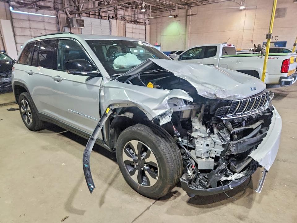 2025 JEEP GRAND CHEROKEE 4XE 4