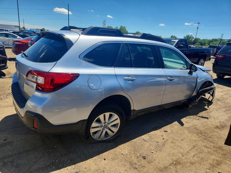 2018 SUBARU OUTBACK 2.5I PREMIUM 3
