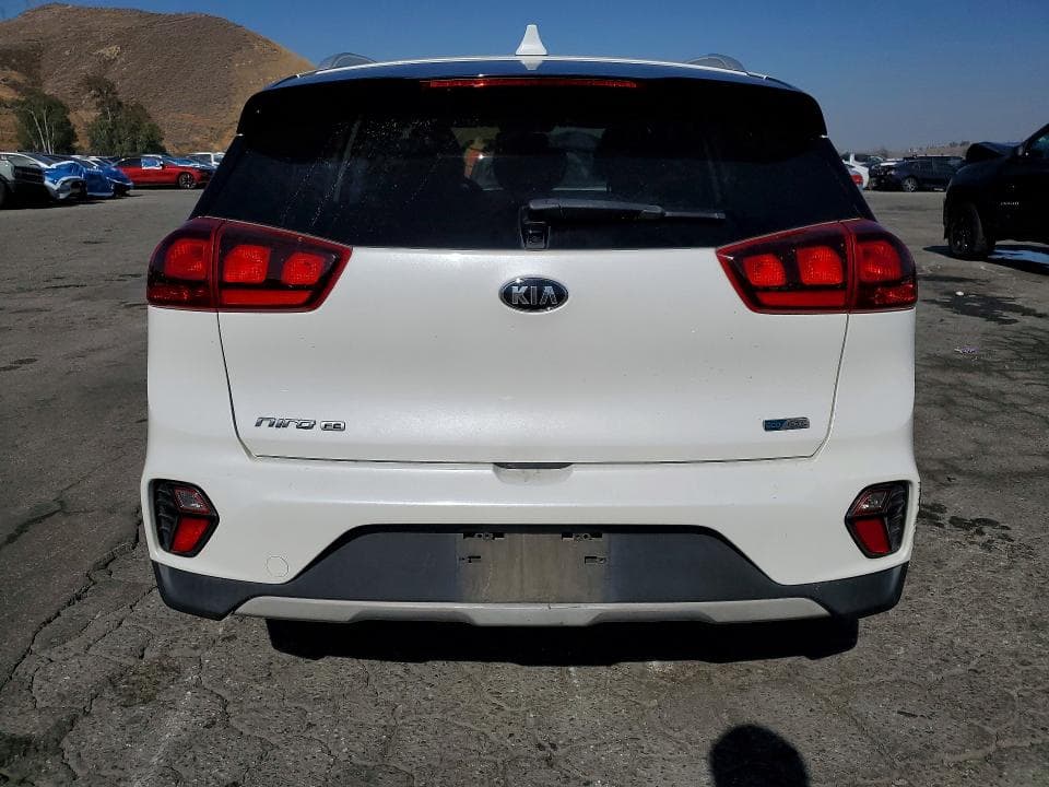 2021 KIA NIRO LX 6