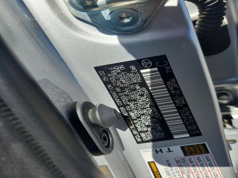 2022 TOYOTA PRIUS LE 12