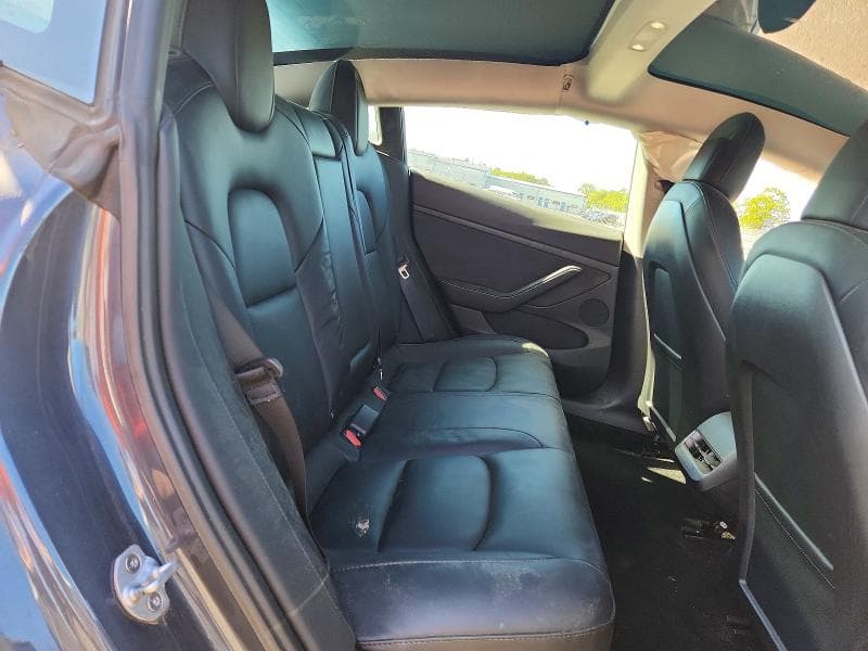 2023 TESLA MODEL 3 10