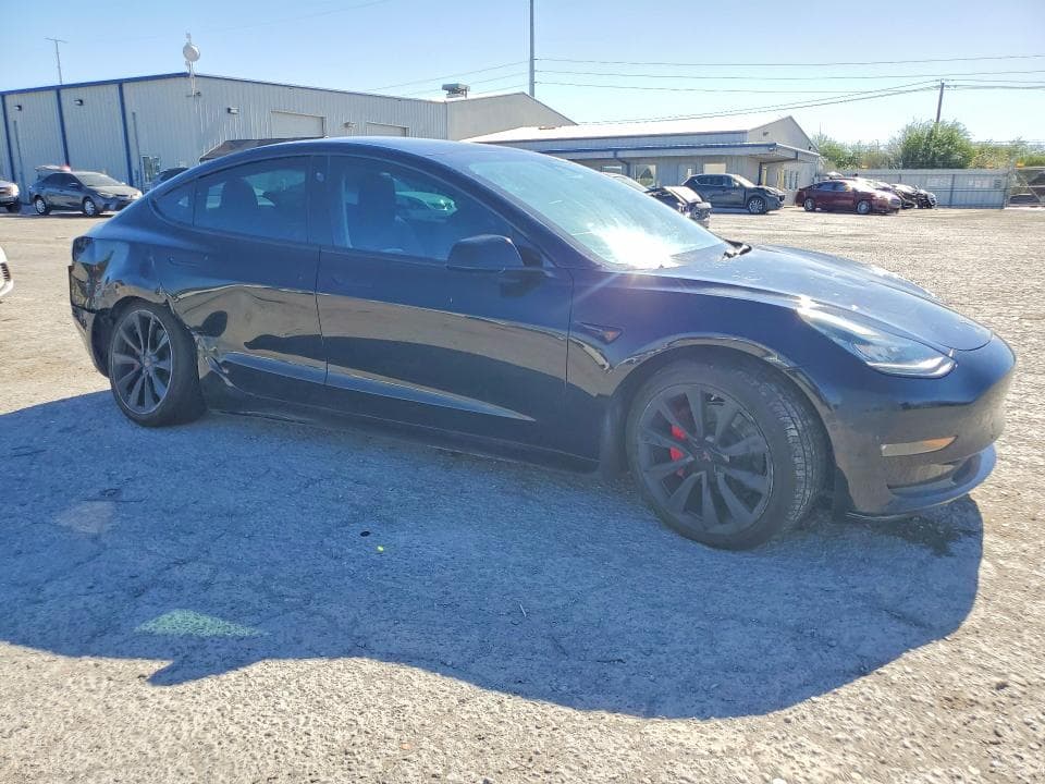 2018 TESLA MODEL 3 4