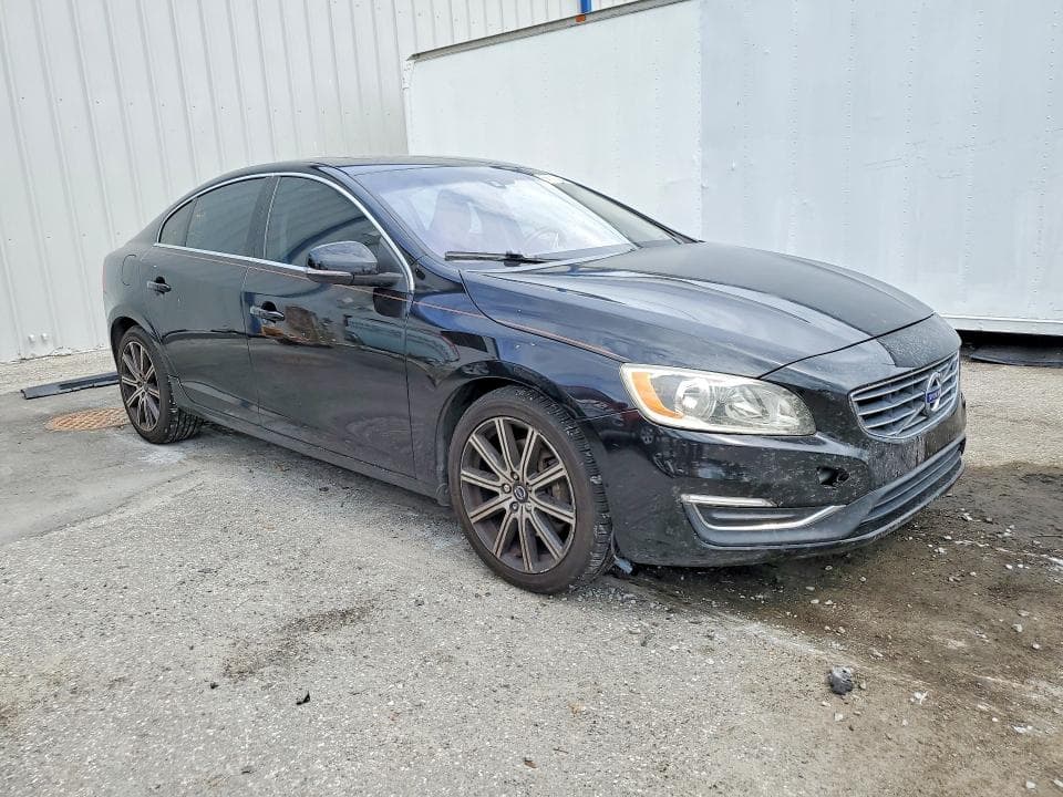 2017 VOLVO S60 PREMIER 4