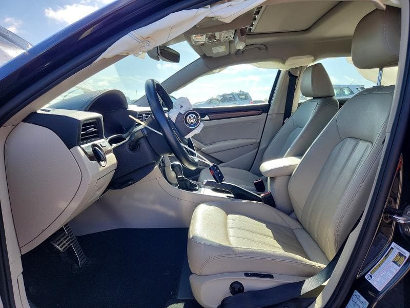 2020 VOLKSWAGEN PASSAT SEL 7