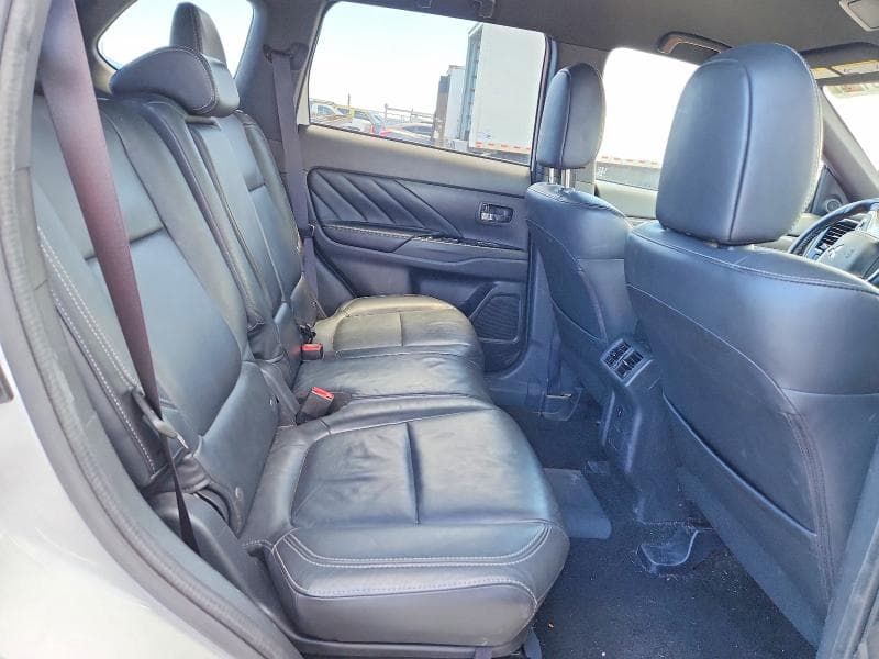 2019 MITSUBISHI OUTLANDER SEL 11