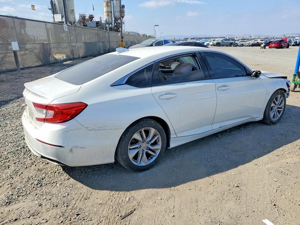 2020 HONDA ACCORD LX 3