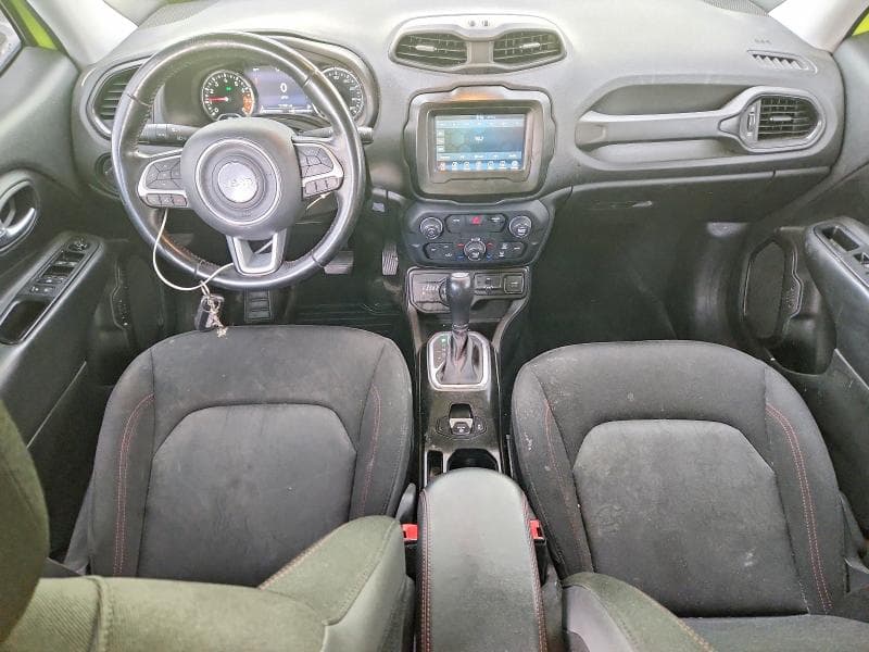 2018 JEEP RENEGADE TRAILHAWK 8