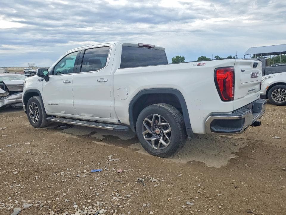 2023 GMC SIERRA K1500 SLT 2