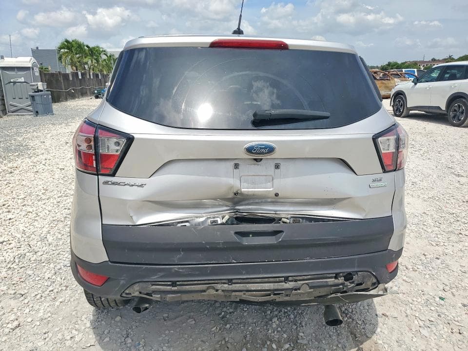 2017 FORD ESCAPE SE 6