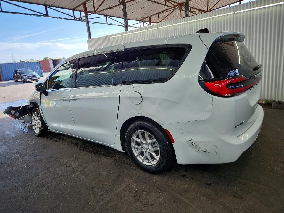 2026 CHRYSLER PACIFICA SELECT 2