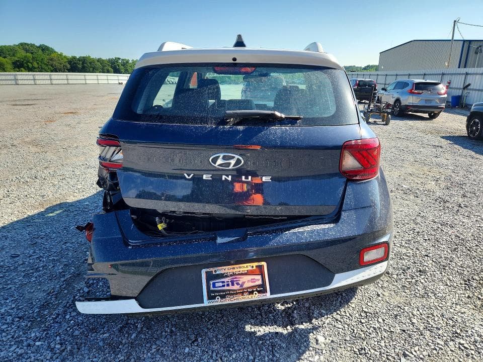 2022 HYUNDAI VENUE LIMITED 6