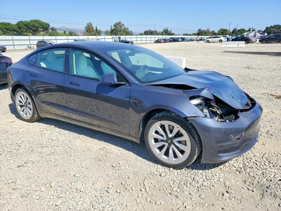 2023 TESLA MODEL 3 4