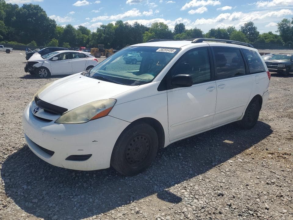 2009 TOYOTA SIENNA