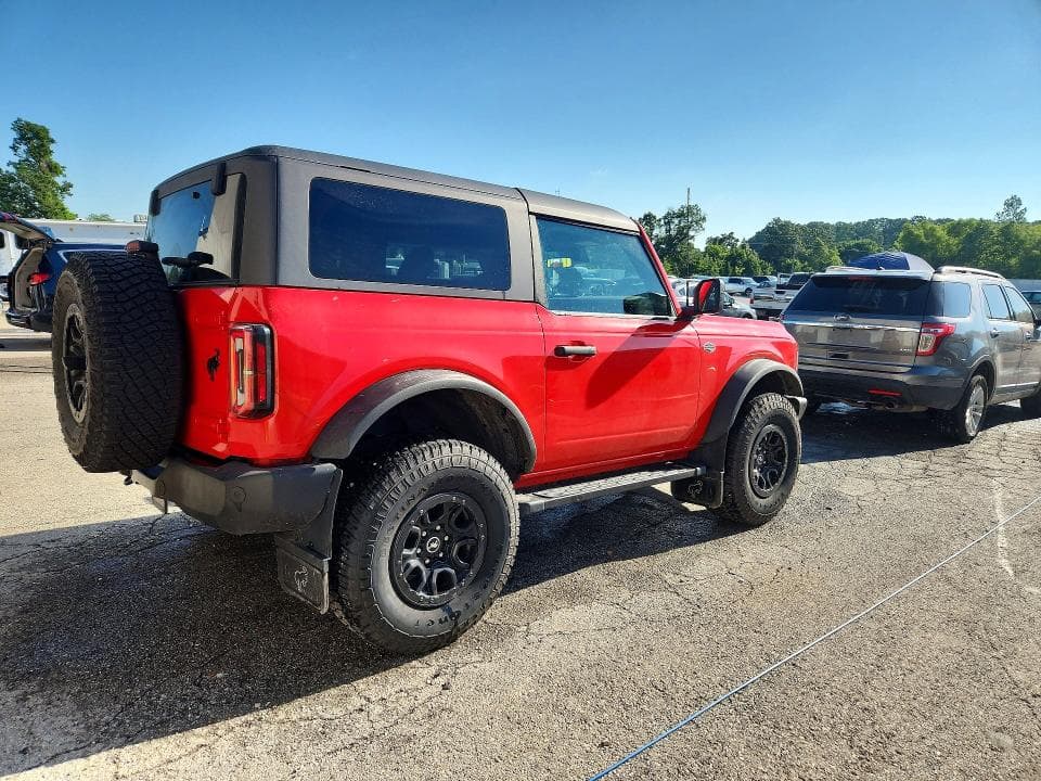 2023 FORD BRONCO BASE 3
