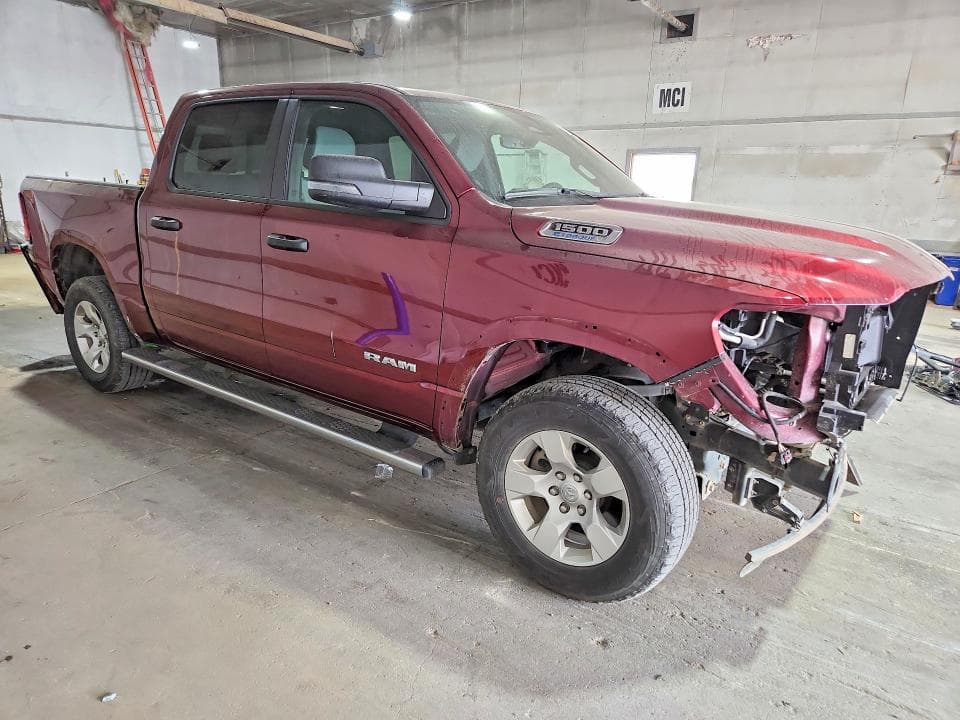 2025 RAM 1500 BIG HORN 4