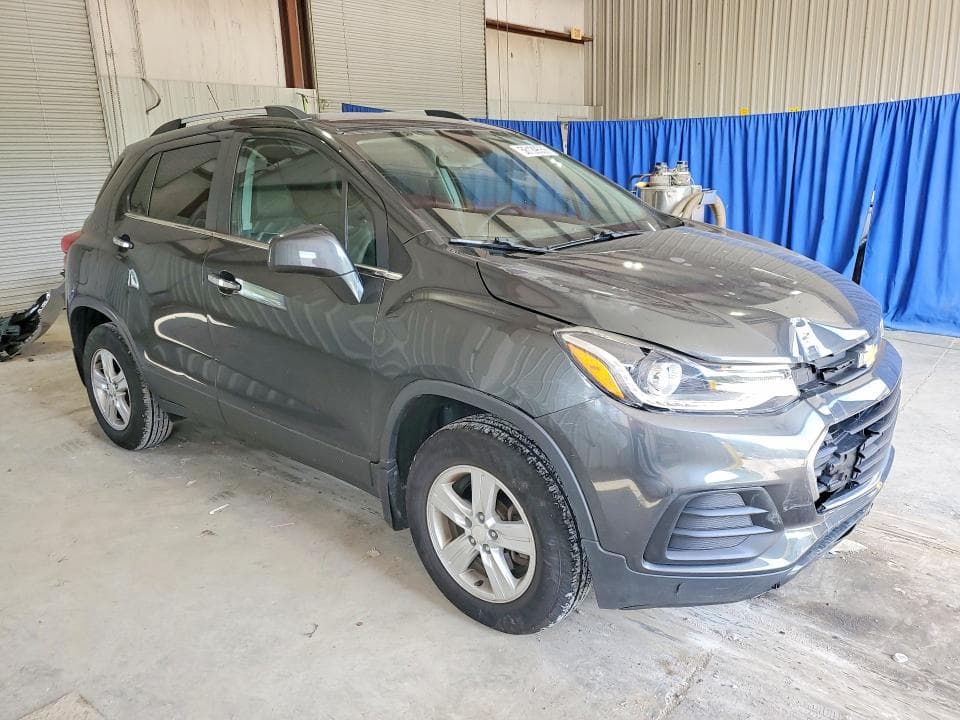 2017 CHEVROLET TRAX 1LT 4