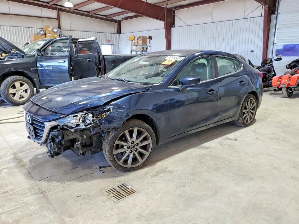 2018 MAZDA 3 TOURING - 1