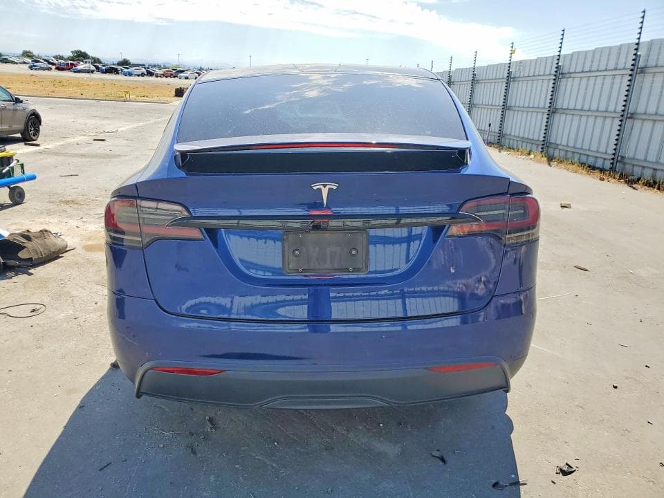 2022 TESLA MODEL X 6
