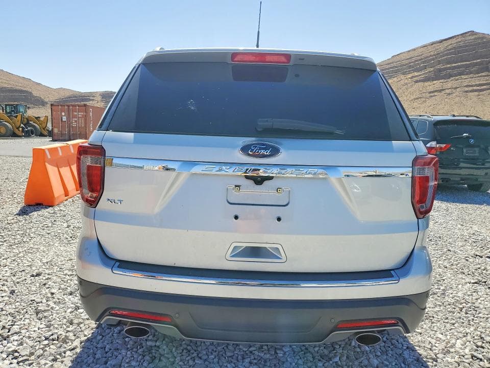 2018 FORD EXPLORER XLT 6