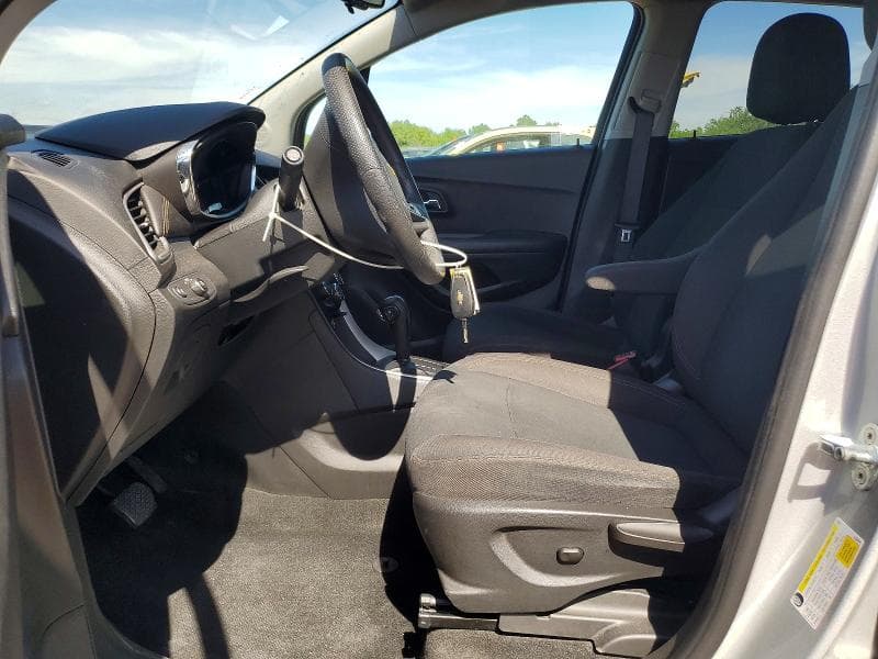 2020 CHEVROLET TRAX LS 7