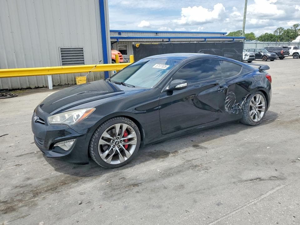 2013 HYUNDAI GENESIS