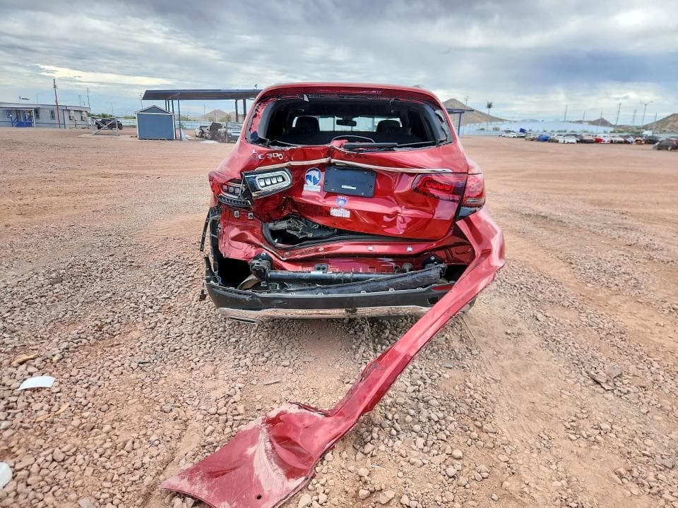2020 MERCEDES-BENZ GLC 300 6