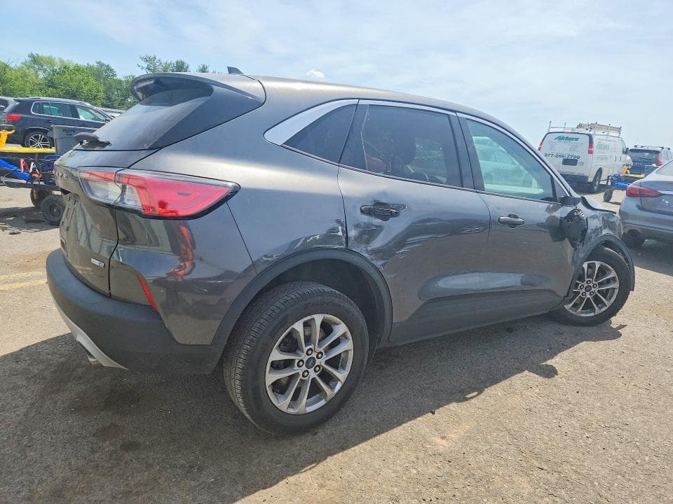 2020 FORD ESCAPE SE 3