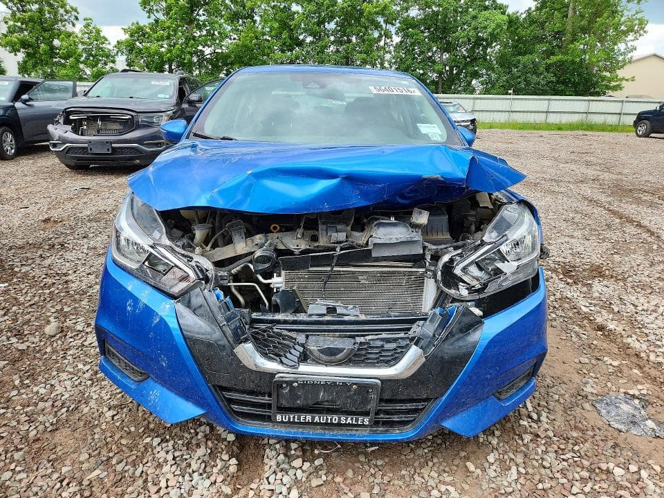 2020 NISSAN VERSA SV 5