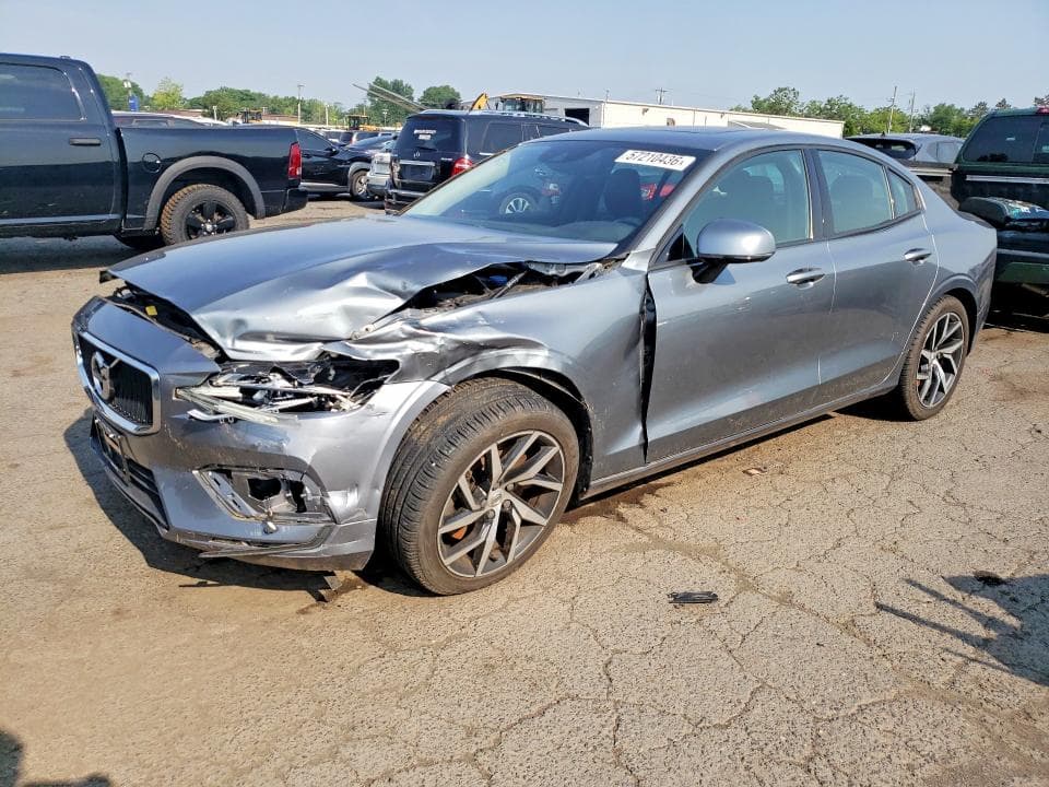 2019 VOLVO S60 T6 MOMENTUM - 1