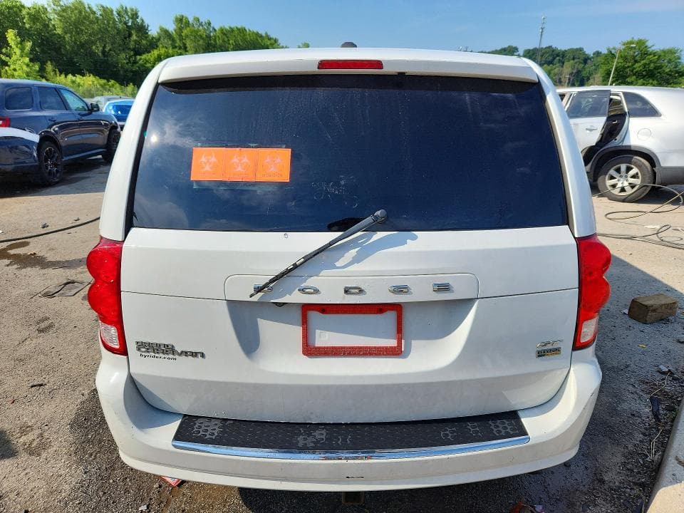 2017 DODGE GRAND CARAVAN GT 6