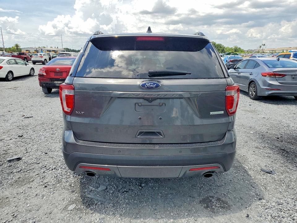 2017 FORD EXPLORER XLT 6