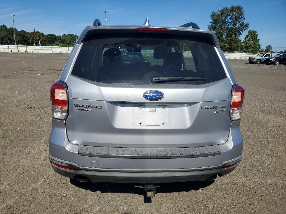 2017 SUBARU FORESTER 2.0XT TOURING 6
