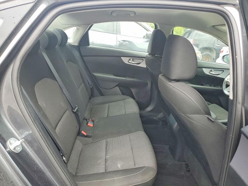 2024 KIA FORTE LX 10