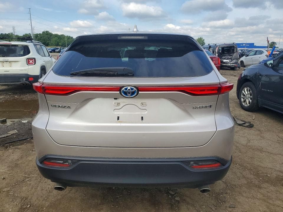 2021 TOYOTA VENZA LE 6