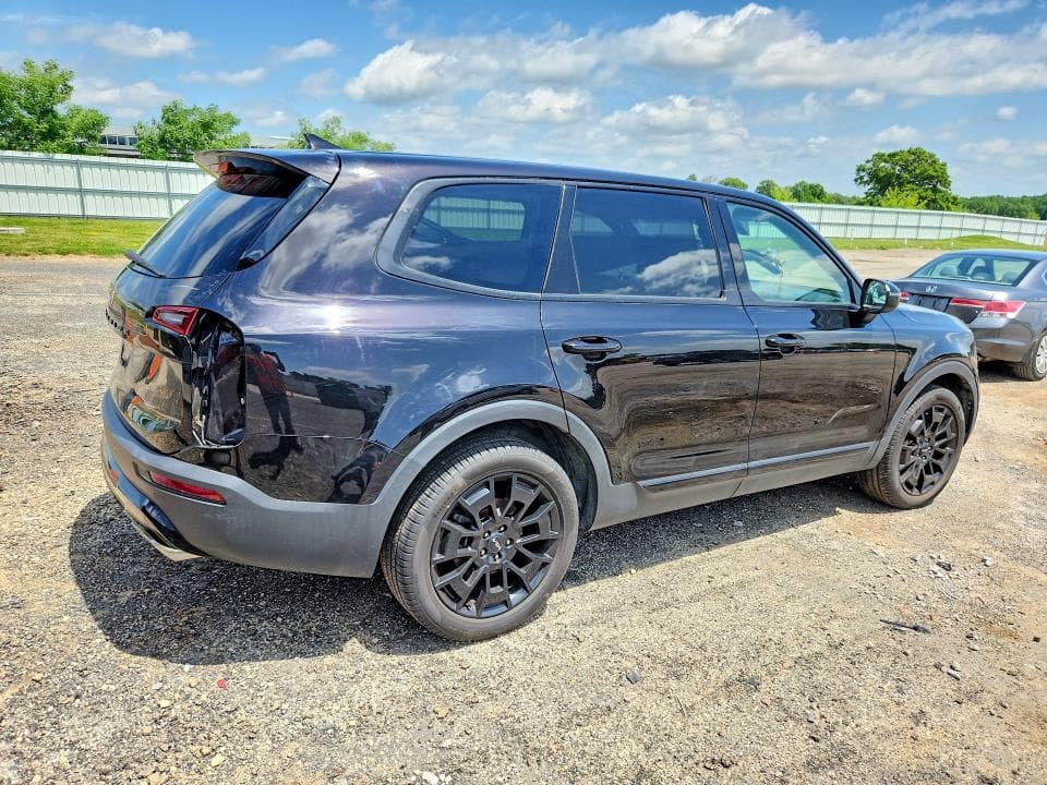 2022 KIA TELLURIDE EX 3
