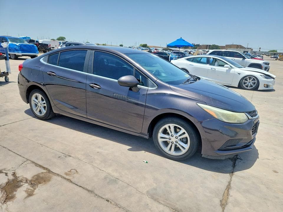 2017 CHEVROLET CRUZE LT 4