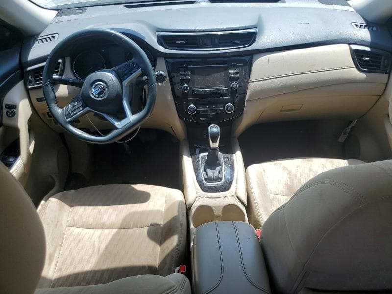2017 NISSAN ROGUE SV 8