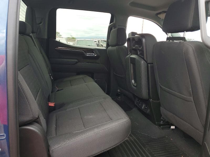 2024 CHEVROLET SILVERADO K1500 LT 11