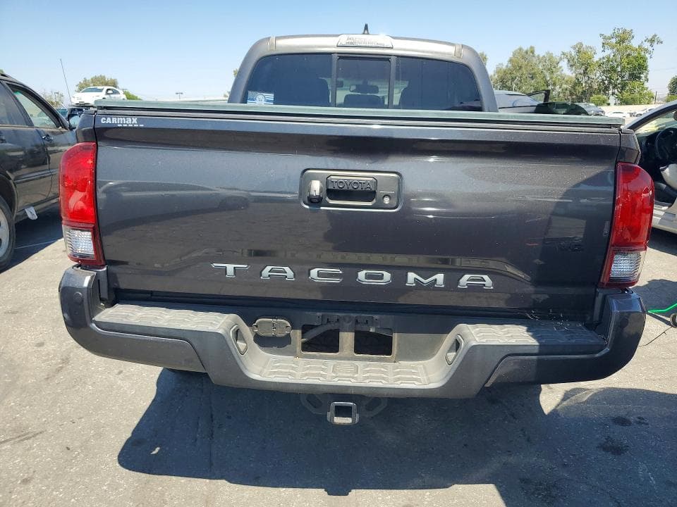 2017 TOYOTA TACOMA SR5 V6 6