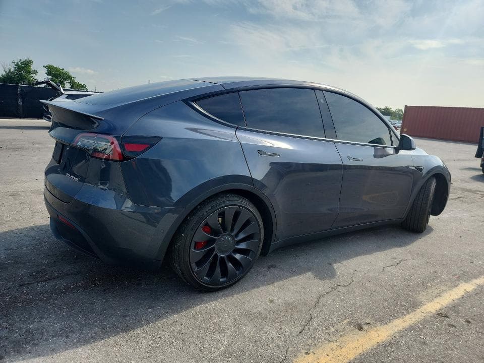 2022 TESLA MODEL Y 3