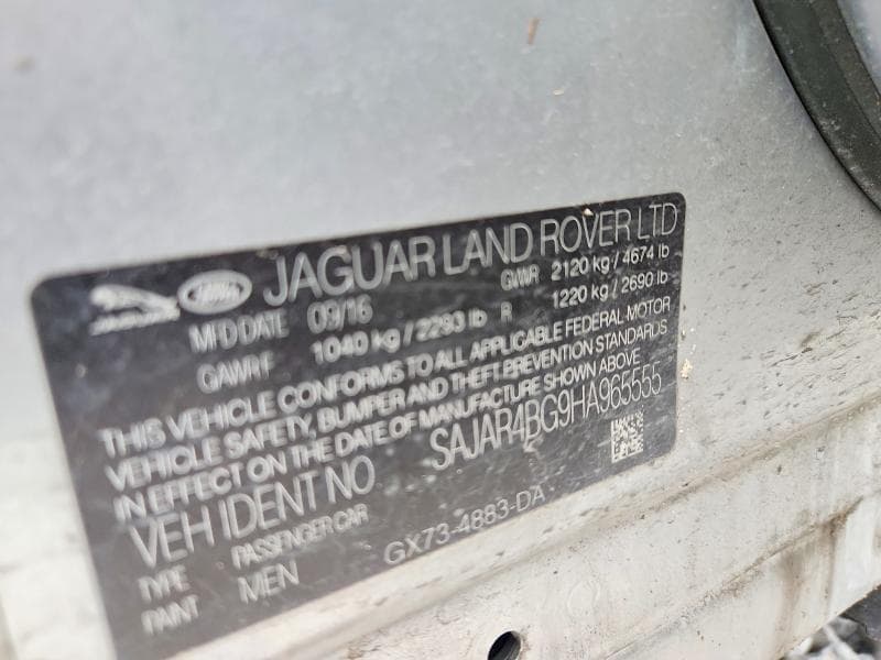 2017 JAGUAR XE 13