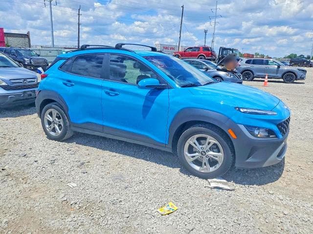 2023 HYUNDAI KONA SEL 4