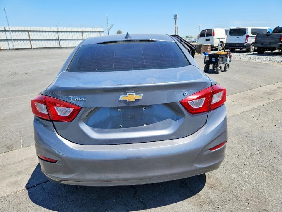 2019 CHEVROLET CRUZE LT 6