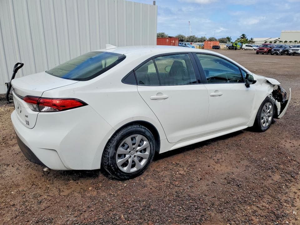 2023 TOYOTA COROLLA LE 3