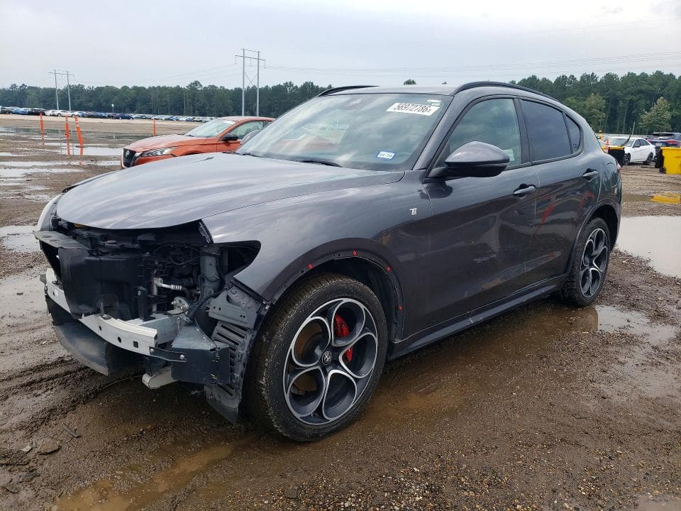 2022 ALFA ROMEO STELVIO TI