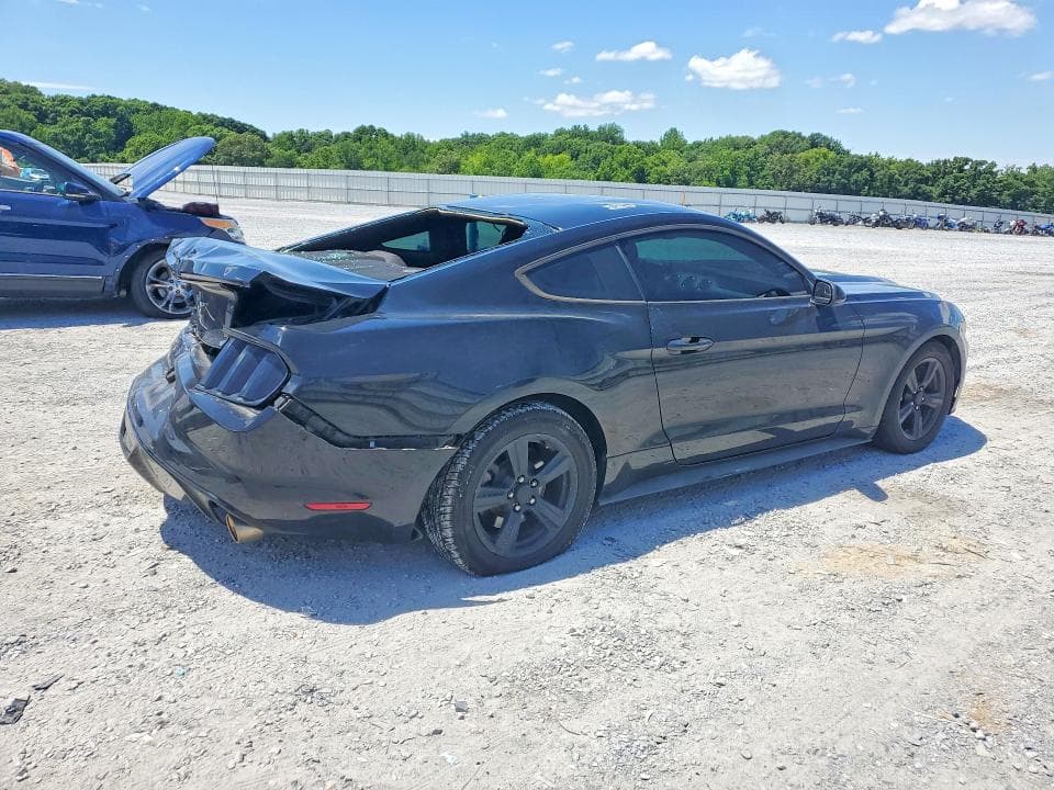 2017 FORD MUSTANG 3