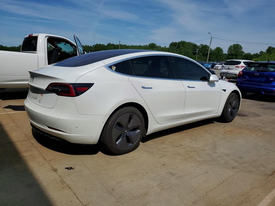 2018 TESLA MODEL 3 3