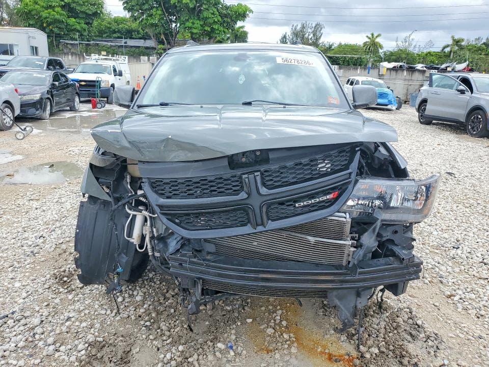 2019 DODGE JOURNEY SE 5