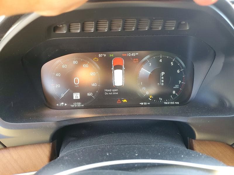 2018 VOLVO XC90 T6 9