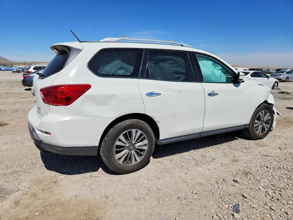 2017 NISSAN PATHFINDER SV 3